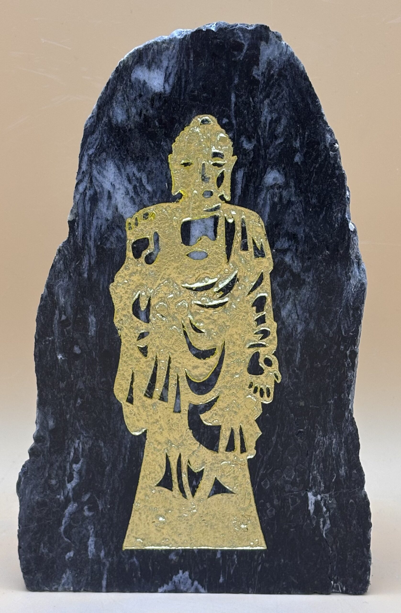 Buddha in Bündner-Schiefer