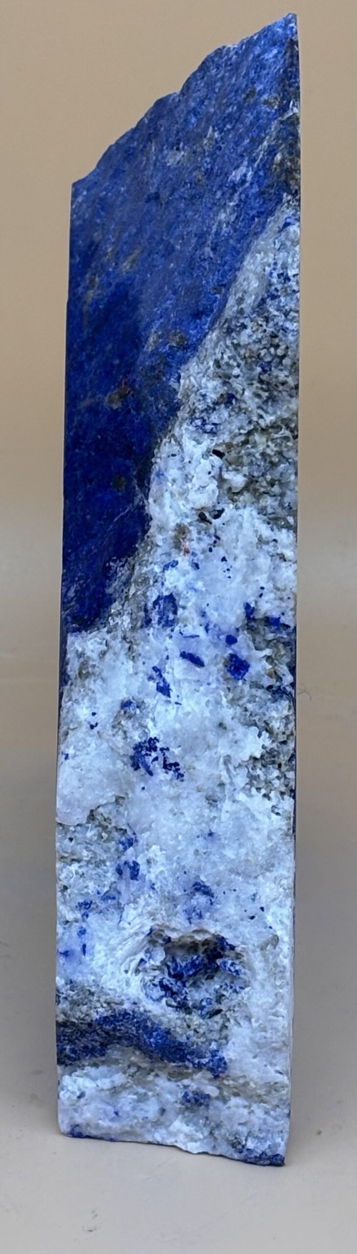 Lapislazuli Motivstein mit rotem Lotus – Bild 2