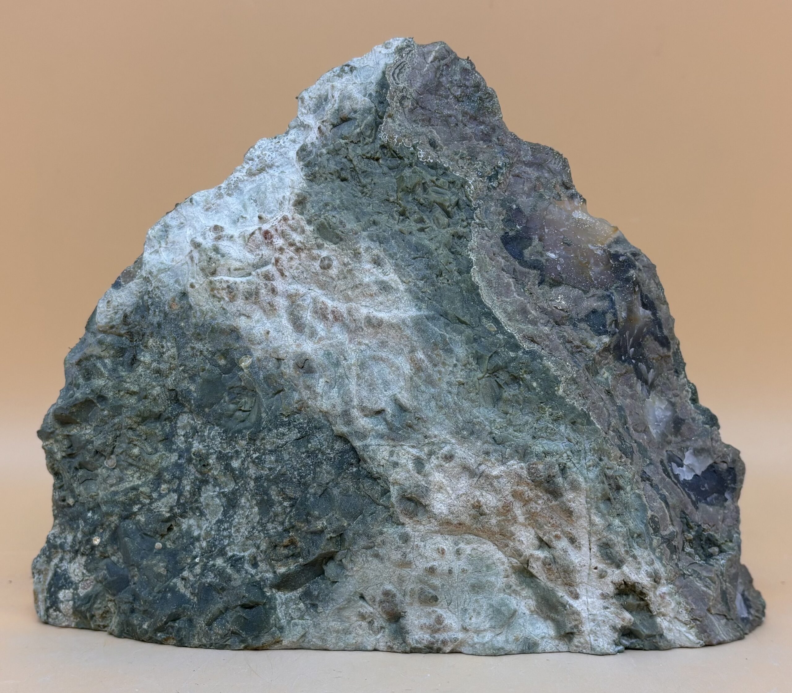 Buddha in Rhyolith – Bild 2